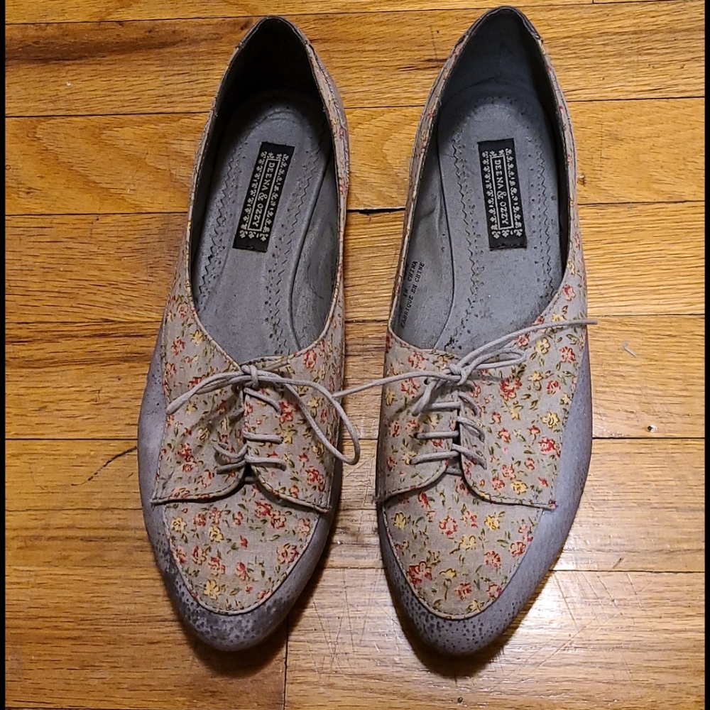 Lace up light blue oxford style flats